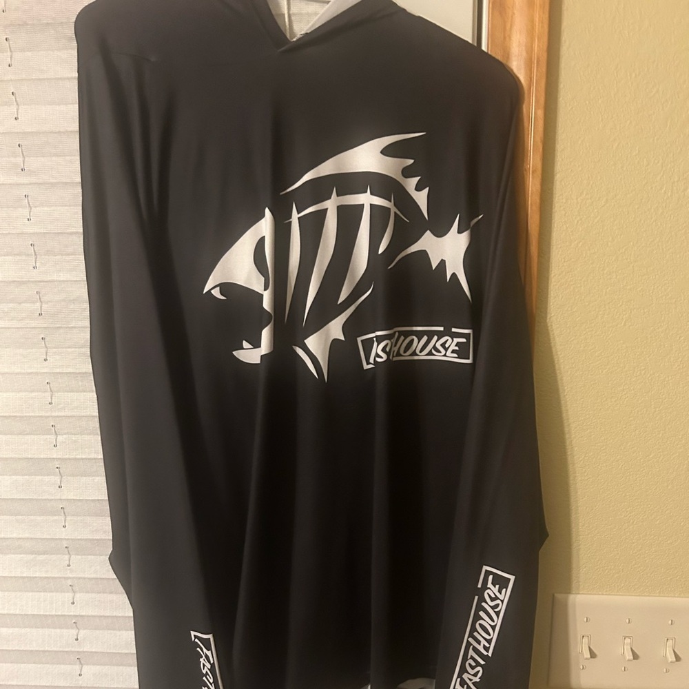 Men’s long sleeve fishing shirt